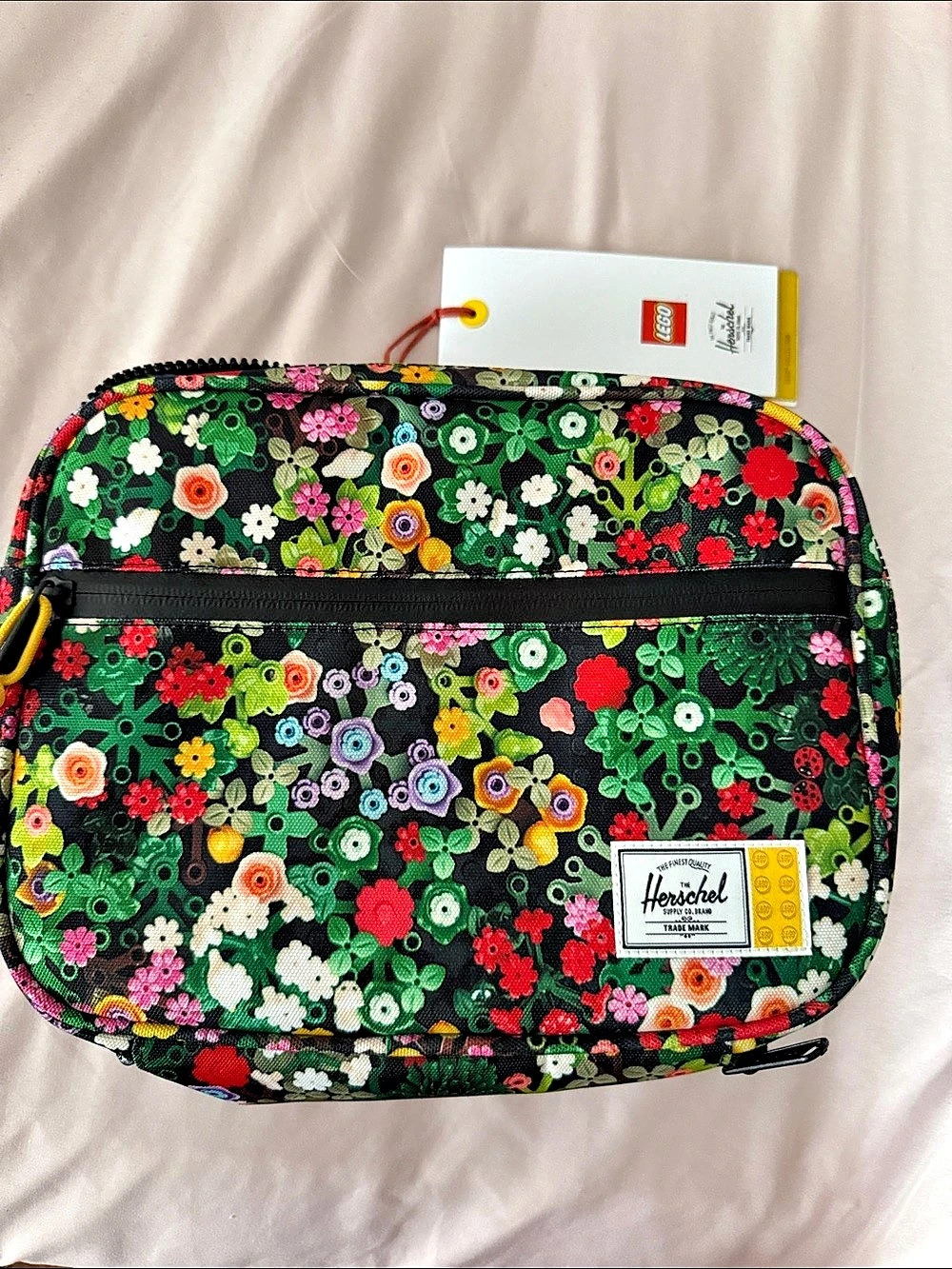 Herschel Floral Cosmetic Bag in Black & Multicolor NWT